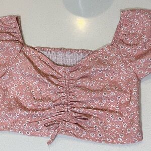 SHEIN Pink Floral Ruched Crop Top adult XS new